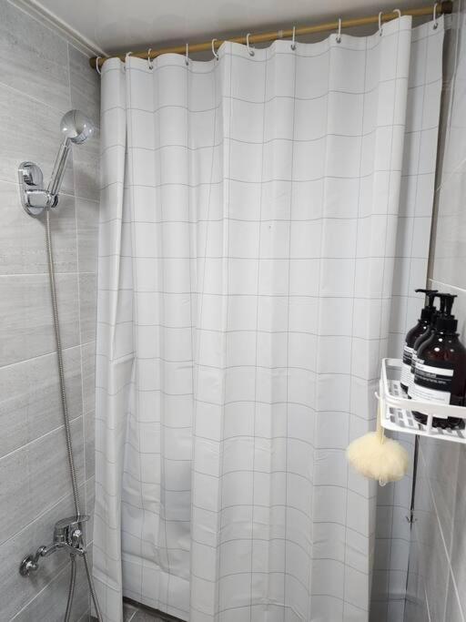 Hue Hongdae Apartment